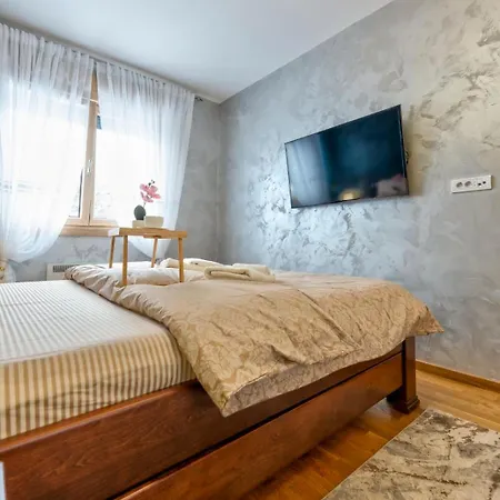 Διαμέρισμα Beli Dvor Bm40 *